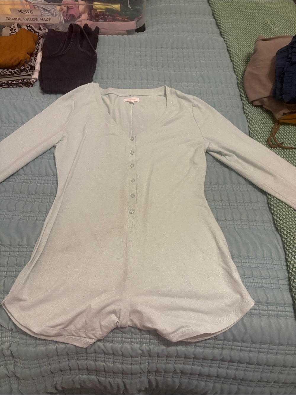 Colsie Light Mint Green Long-Sleeve Henley Romper Pajama